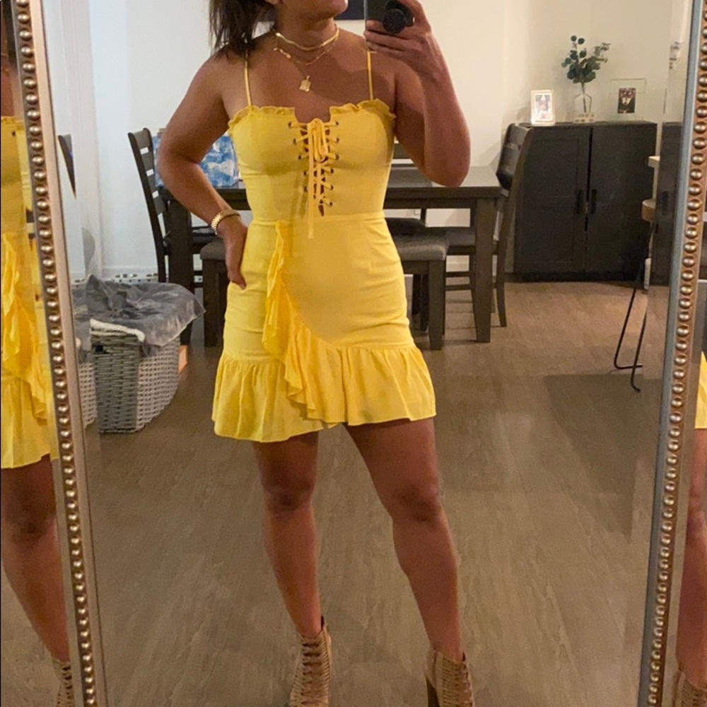Gorgeous Yellow Dress